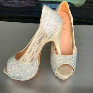 Bling heels size 5.5